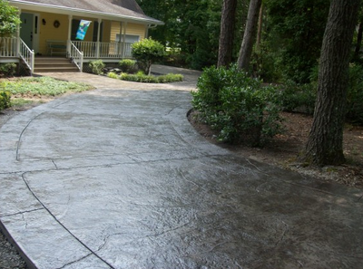 Textured concrete driveway in Tennessee.